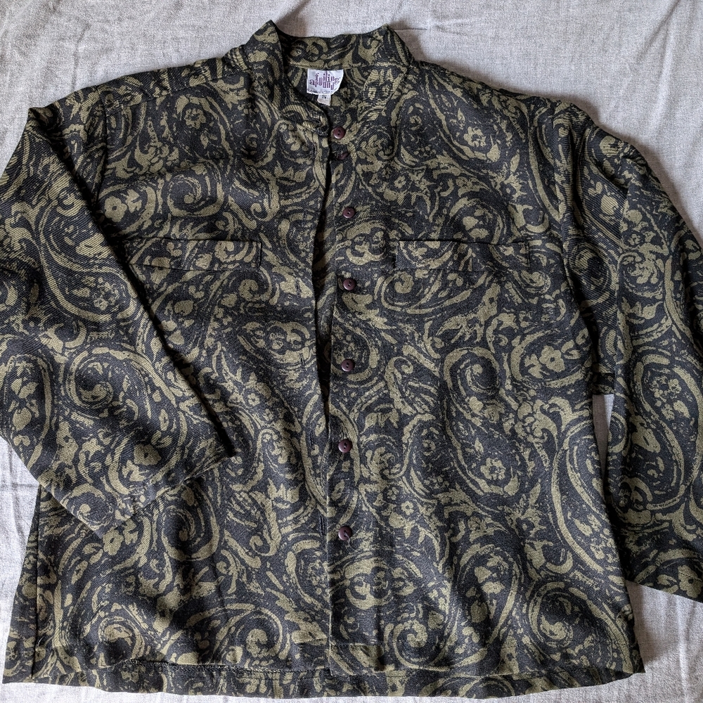 Foiling Around dark green rose print button up